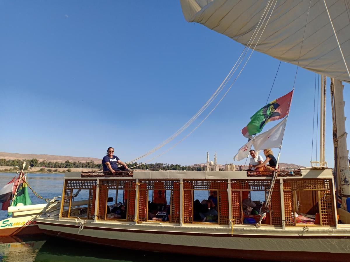 Jj Jamaica Felucca Hotel Aswan Exterior photo